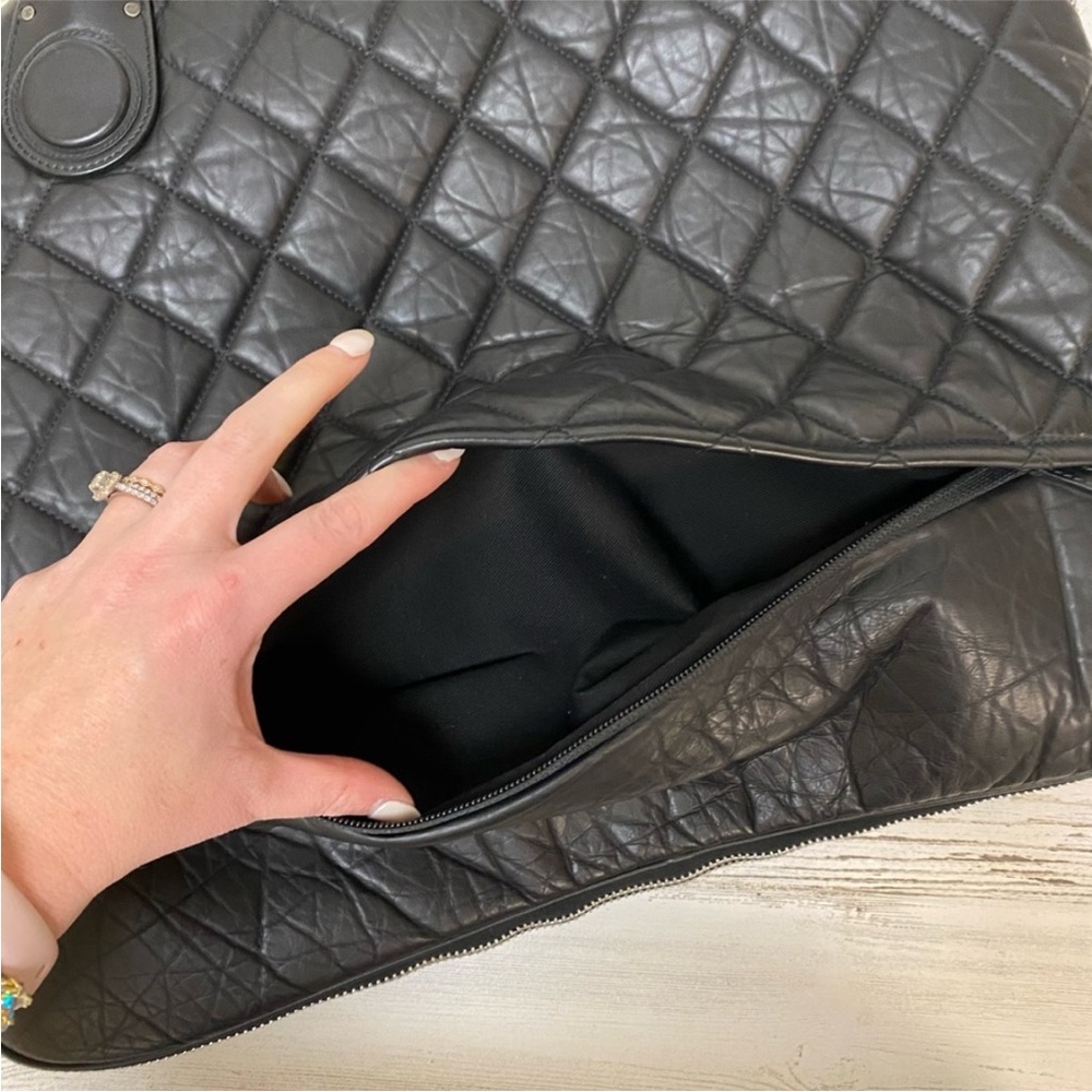 🖤TRAVEL CHANEL🖤Expandable zip tote - Picture 4 of 11